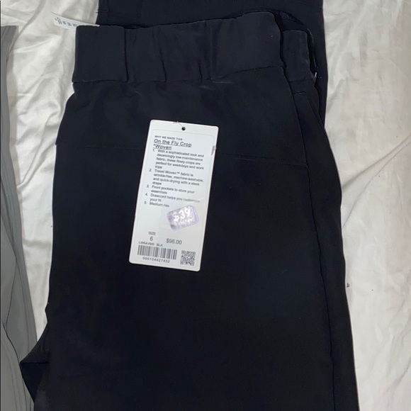 lululemon athletica Pants - Lululemon black crop woven